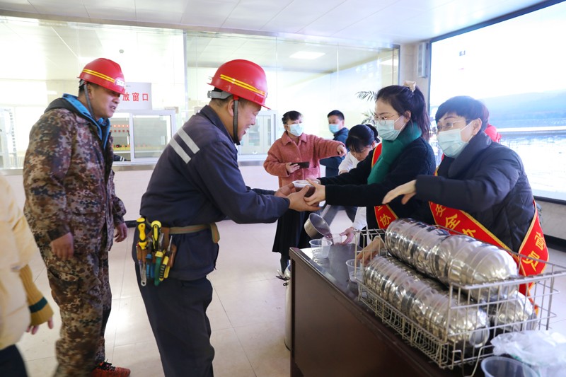 招賢礦業(yè)6007d8187ef54.jpg 招賢礦業(yè)6007d8187ef54.jpg